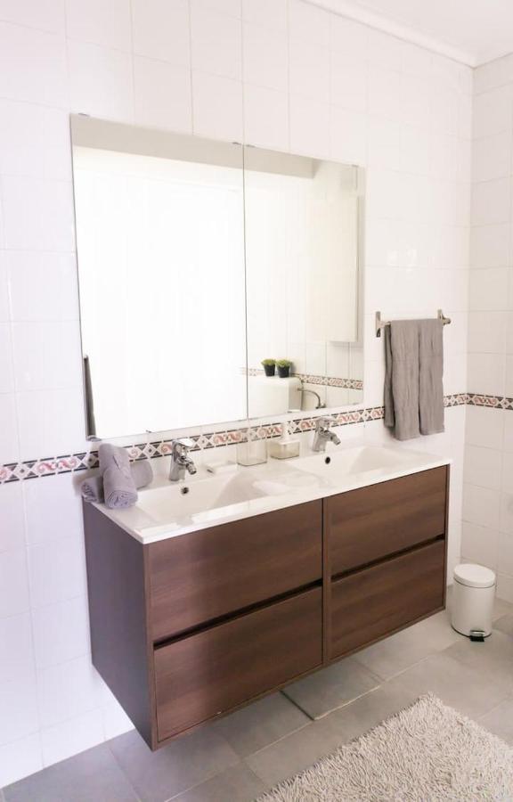 Apartmán 8Rooftop - T2 Com Terraco E Vista Para As Salinas! Aveiro Exteriér fotografie
